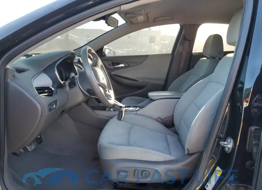 1G1ZD5ST5JF180583# 7