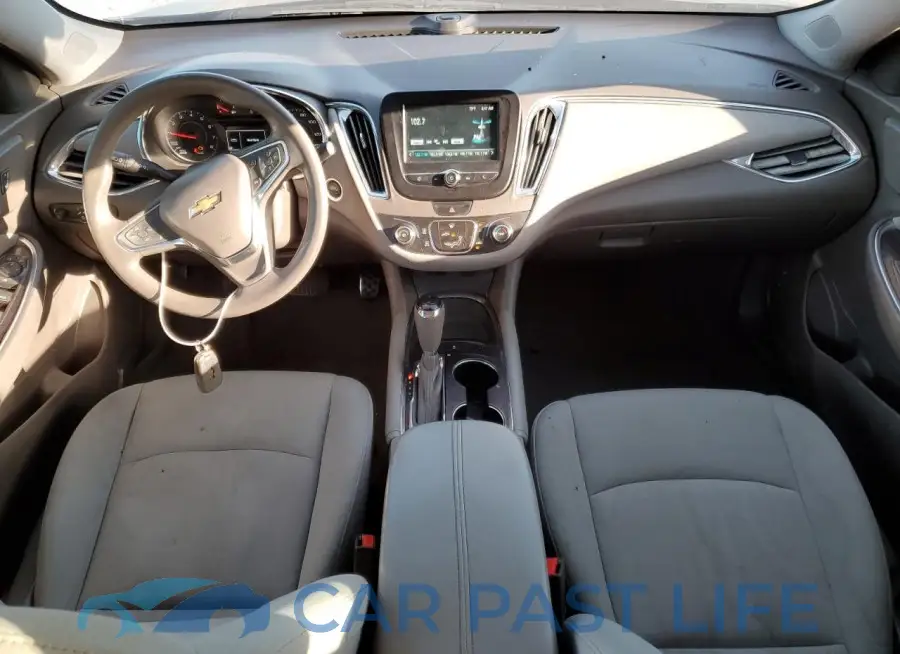 1G1ZD5ST5JF180583# 8