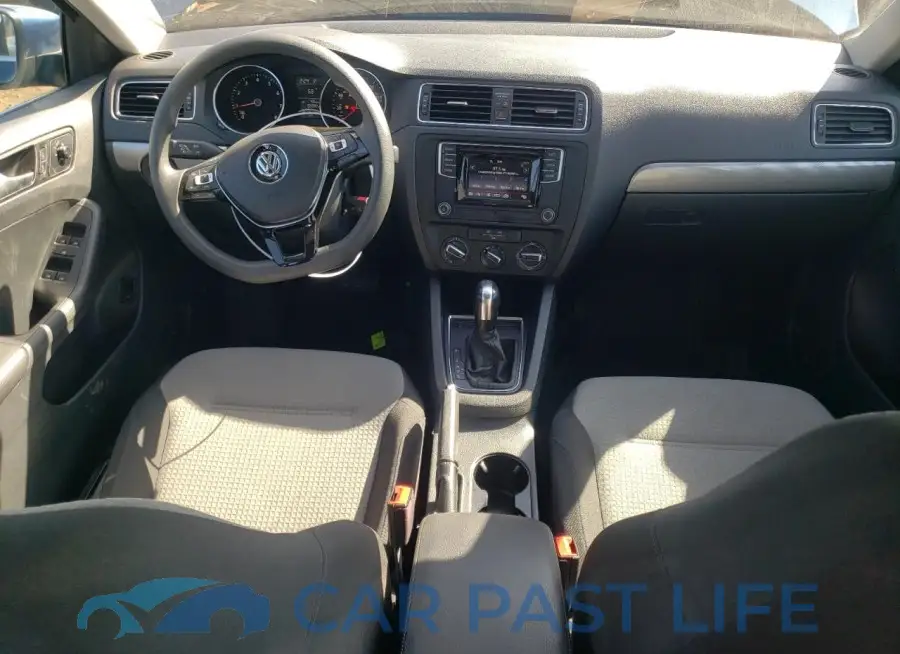 3VW2B7AJ2HM288645# 8