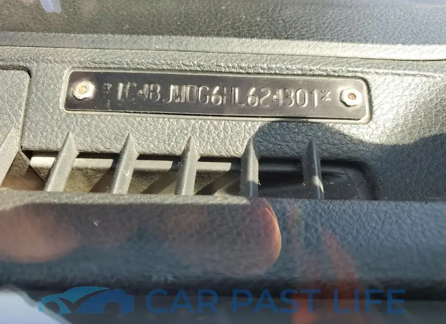 1C4BJWDG6HL624301# 12