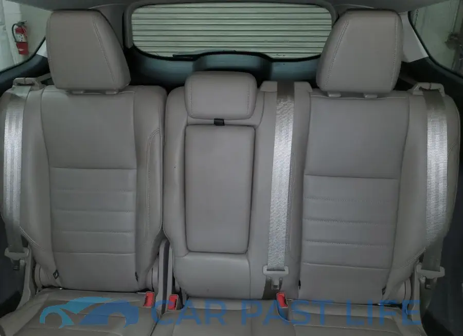 1FMCU9J90FUB44406# 10