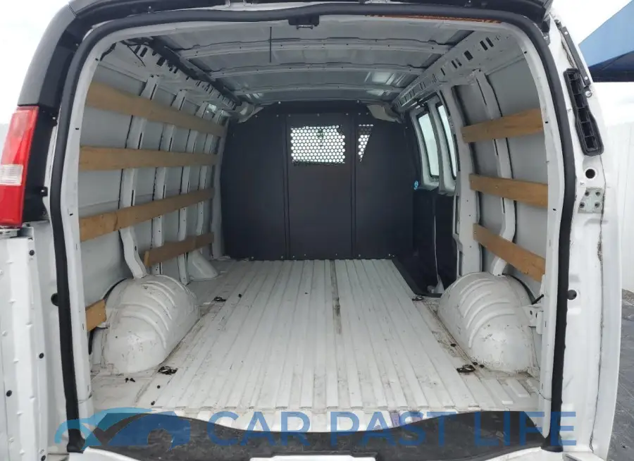 1GTW7AFP4N1271516# 11