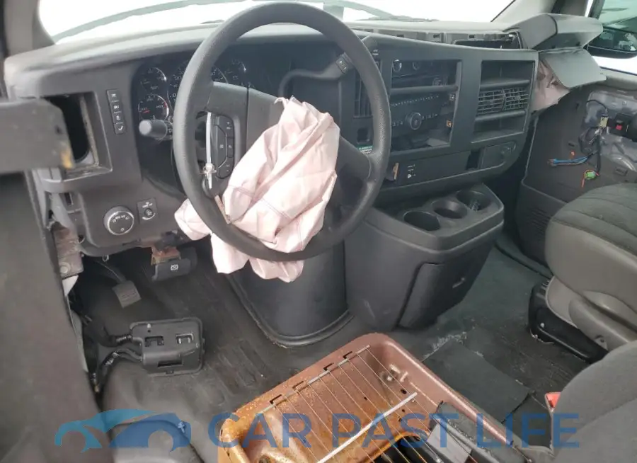 1GTW7AFP4N1271516# 8