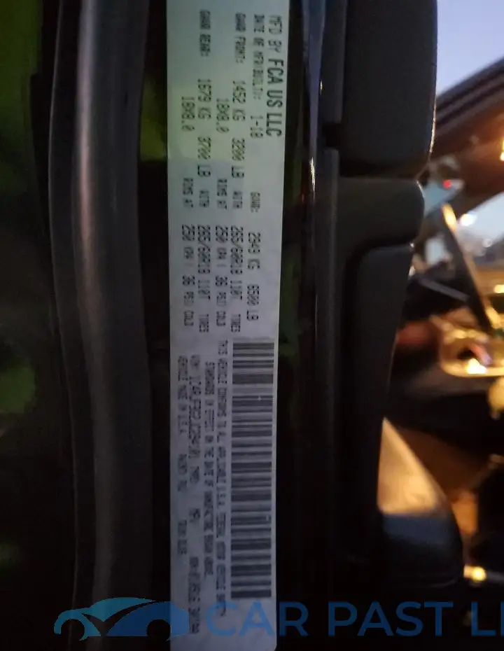 1C4RJFBG2JC294101# 12