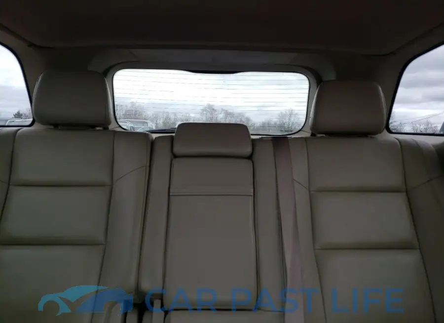 1C4RJFBG1HC645638# 10