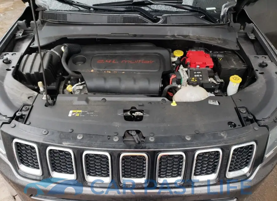 3C4NJCCB5LT211140# 12