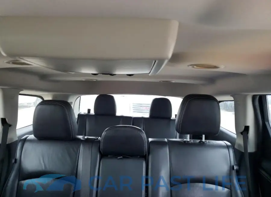 3C4PDCGBXJT305795# 10