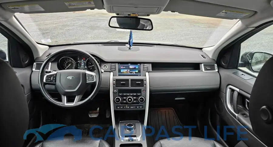SALCR2RX4JH727748# 9