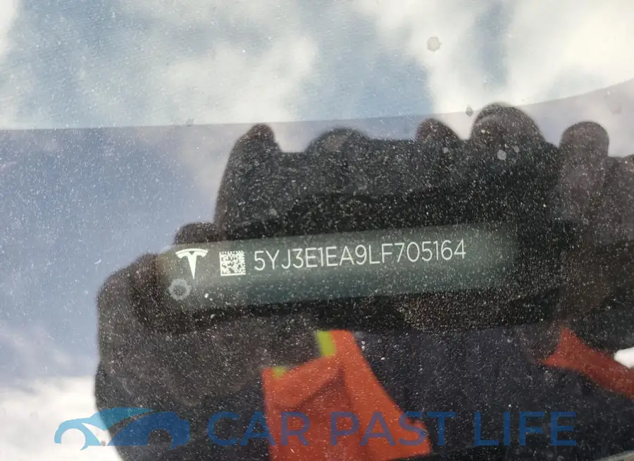 5YJ3E1EA9LF705164# 12