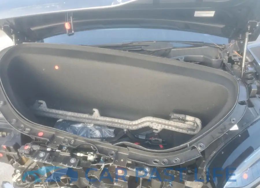 7SAXCBE6XPF408034# 12