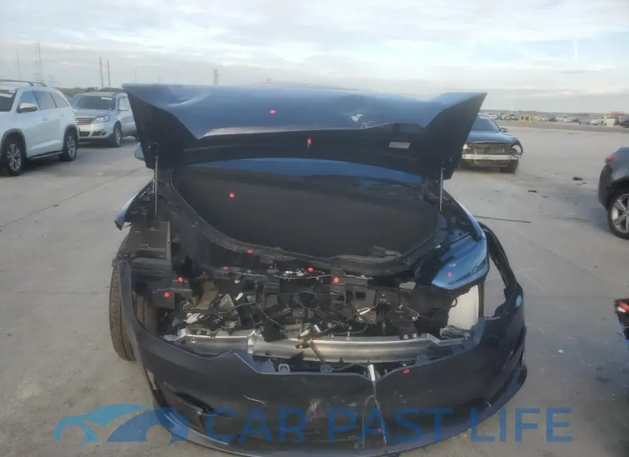 7SAXCBE6XPF408034# 5