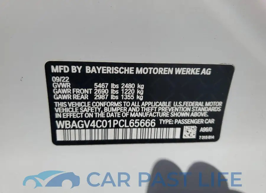 WBAGV4C01PCL65666# 12