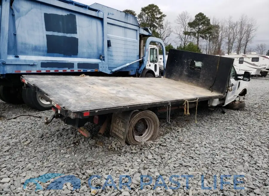 1FDUF5GT6LDA15270# 3