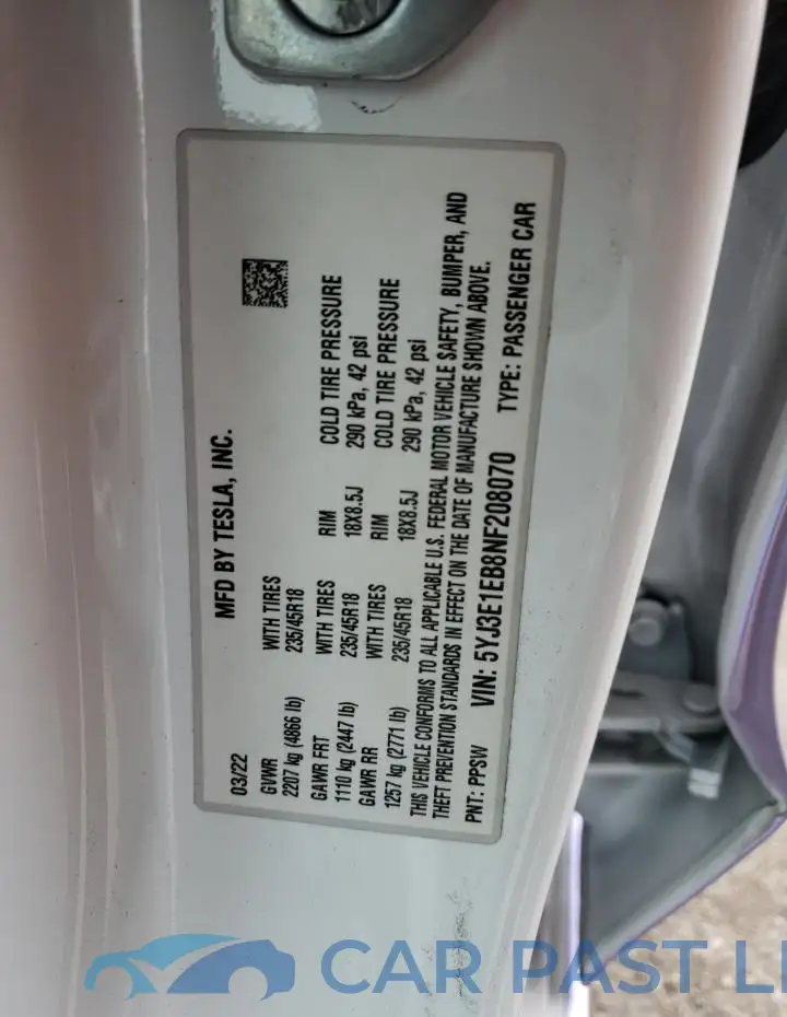 5YJ3E1EB8NF208070# 13