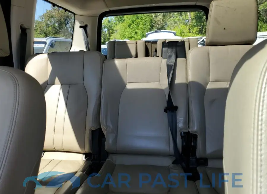 SALAG2V63GA777827# 10