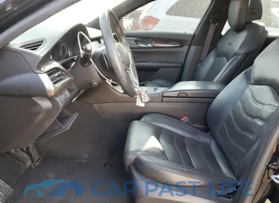 1G6KD5RS5GU154420# 7