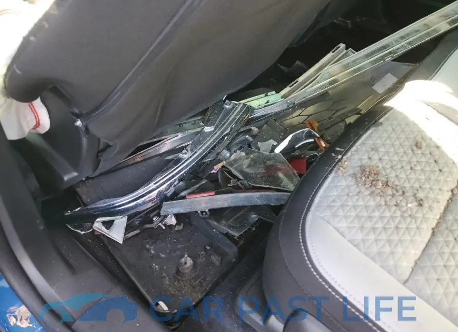 1FMCU9GN3PUA37131# 13
