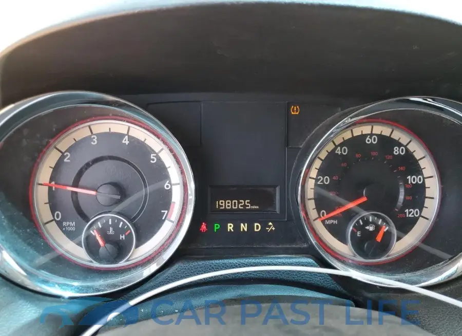2C4JRGAG9FR530528# 9