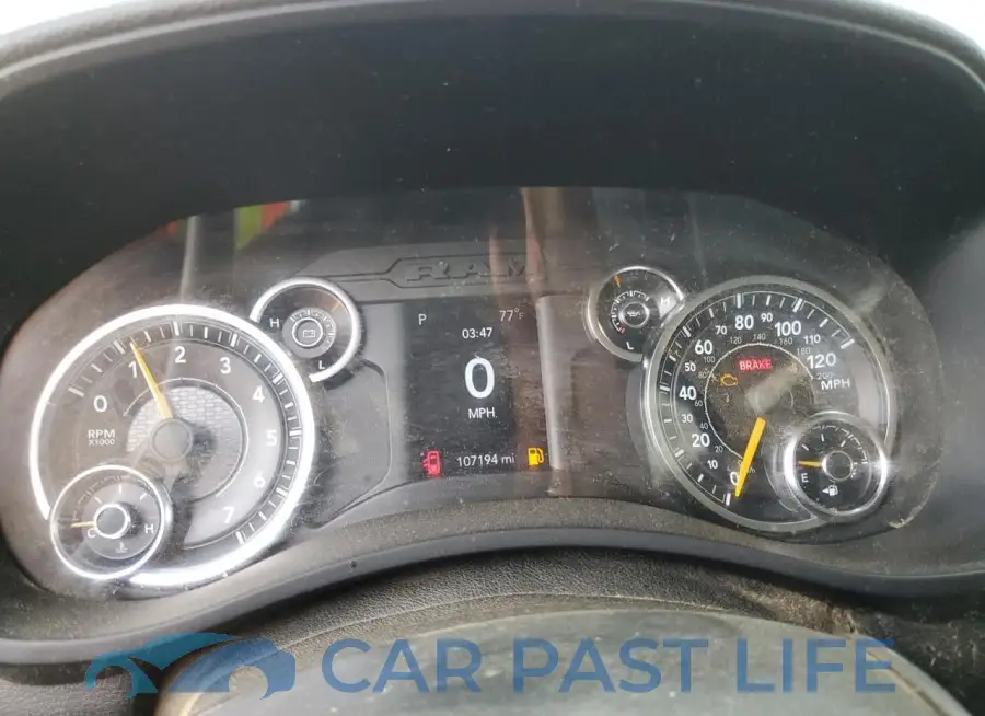 3C7WRNFJ8KG646532# 9