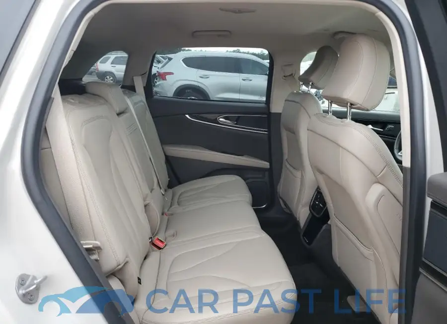 2LMPJ6J94NBL12260# 10