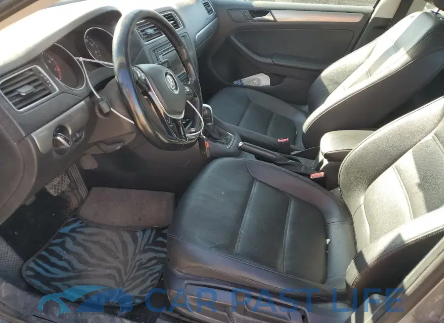 3VWD17AJ0FM264224# 7