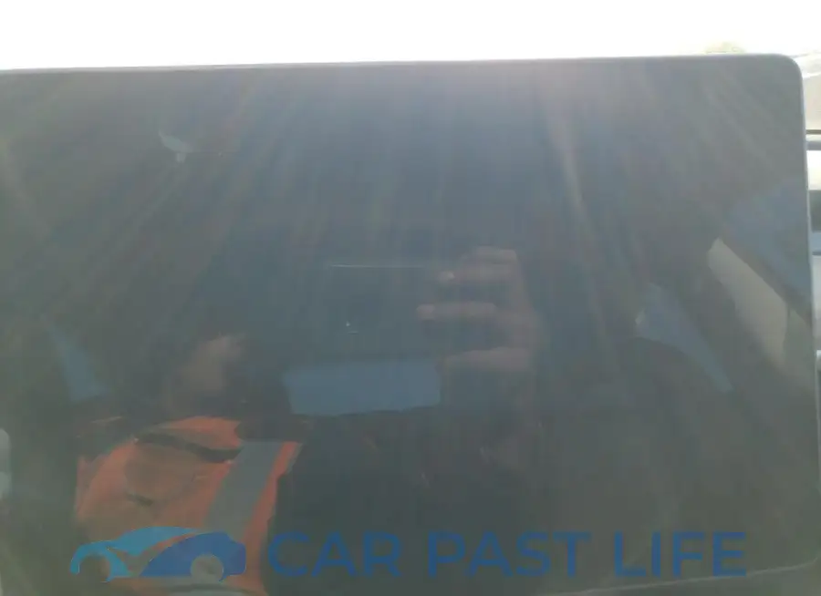 5YJ3E1EB3NF314250# 9