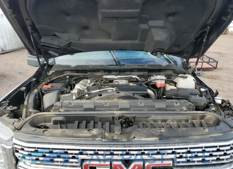 1GT49WEY3PF102957# 11