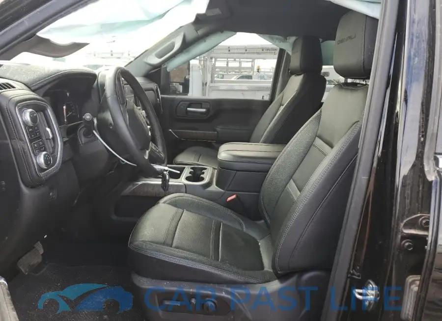 1GT49WEY3PF102957# 7