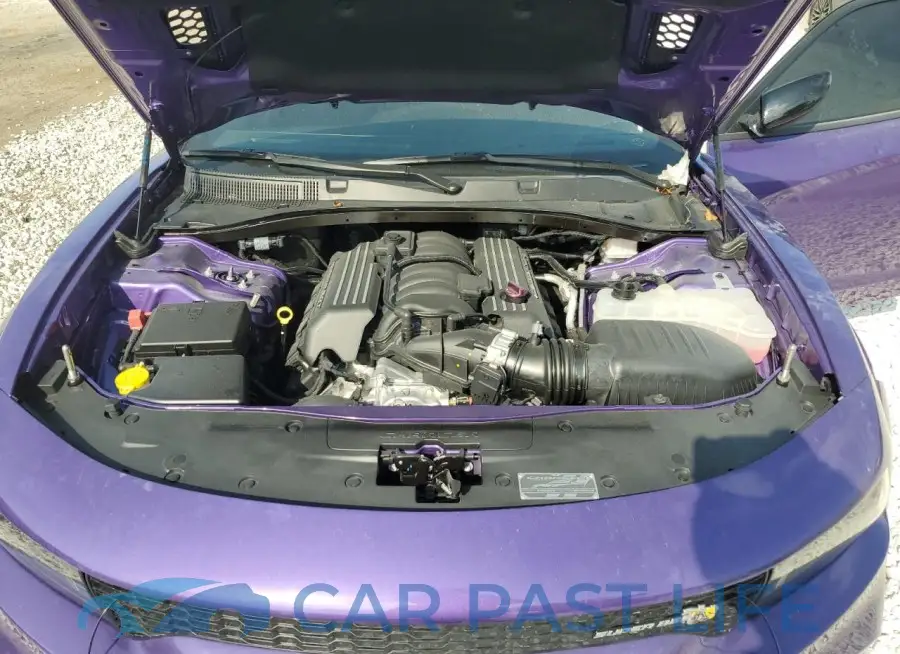 2C3CDXGJ8PH642436# 11