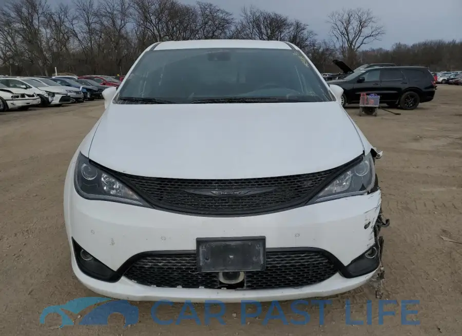 2C4RC1FG0KR703857# 5