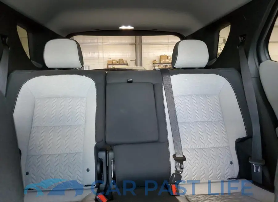 2GNAX5EV2N6117778# 10