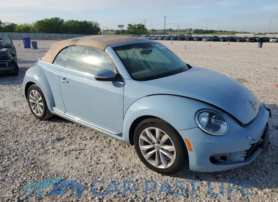 3VW5A7AT6FM812331# 4
