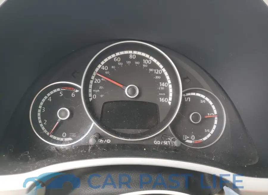 3VW5A7AT6FM812331# 9