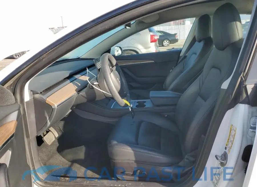 5YJ3E1EAXPF393894# 7