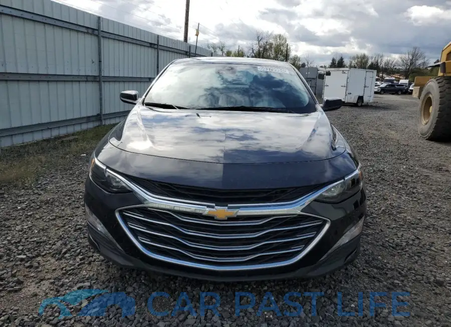 1G1ZD5ST5PF245229# 5