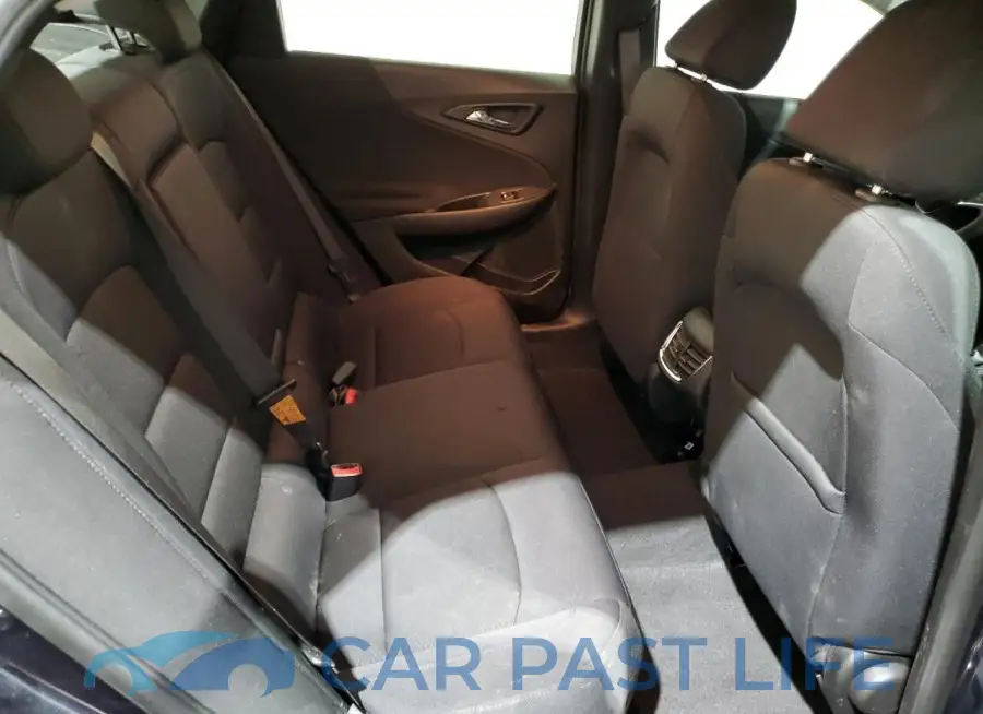1G1ZD5ST6PF208772# 10
