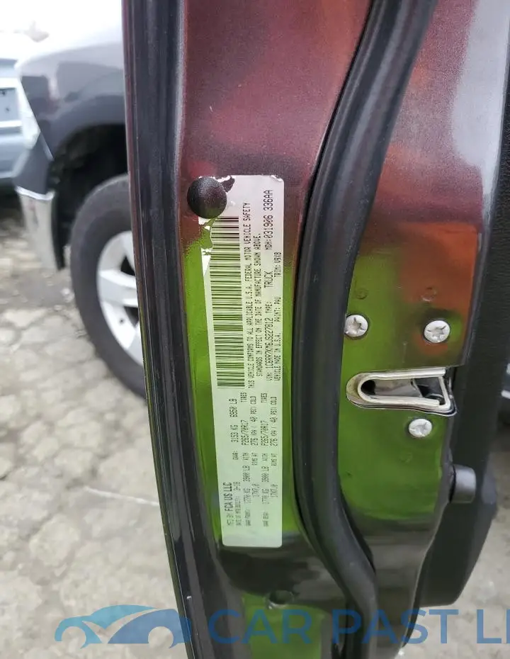 1C6RR7KM6JS227812# 12