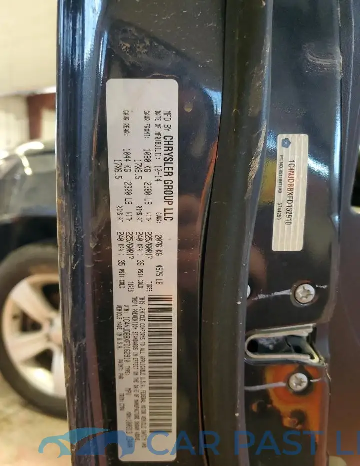 1C4NJDBBXFD162910# 13