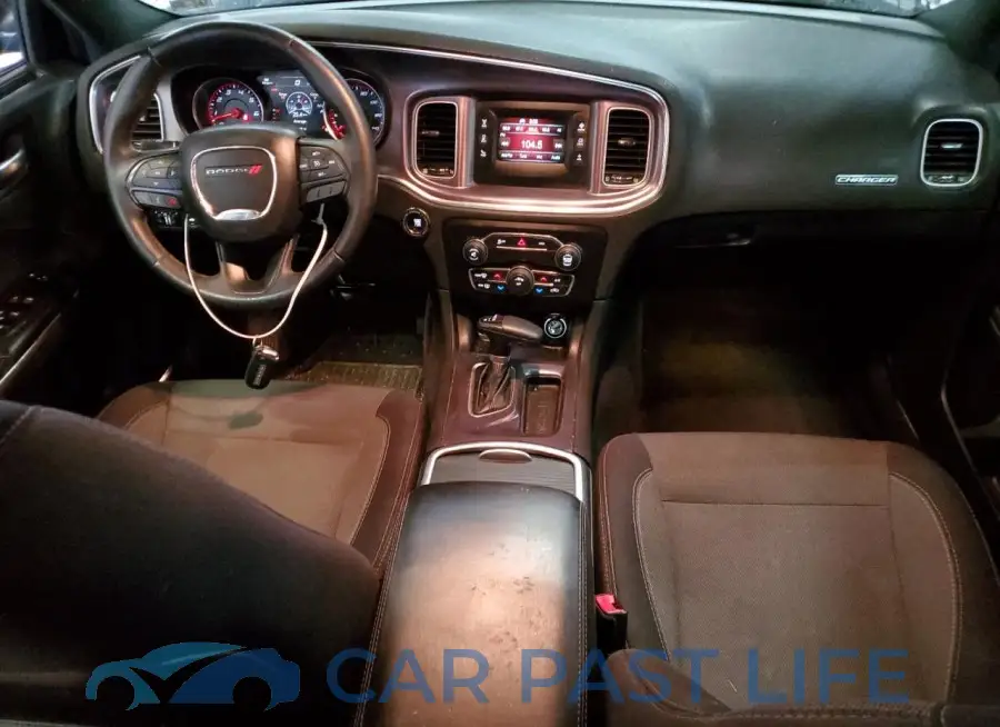 2C3CDXBG3FH840206# 8
