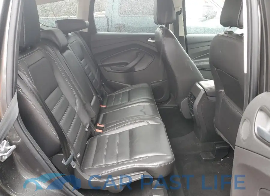 1FMCU9J96HUA33281# 10