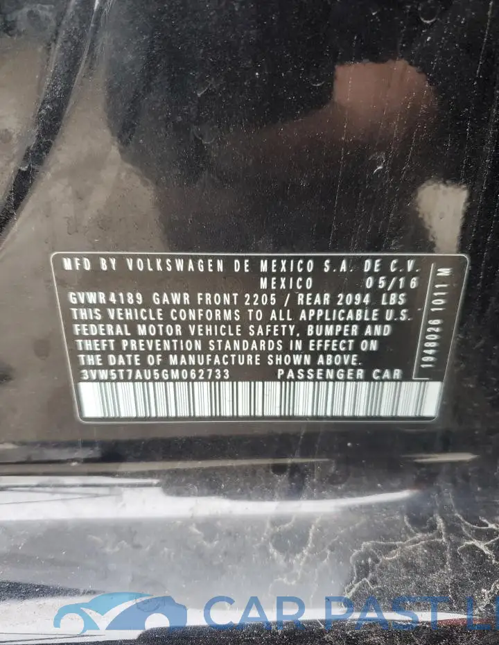 3VW5T7AU5GM062733# 13