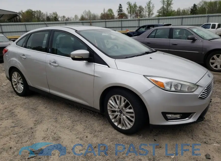 1FADP3J2XJL314999# 4
