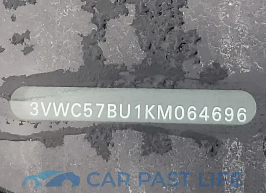 3VWC57BU1KM064696# 12