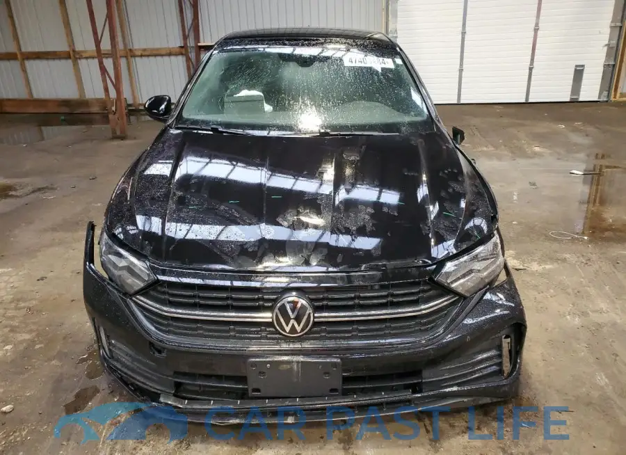 3VWSM7BU8NM018592# 5