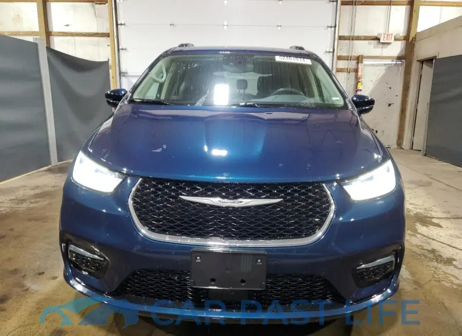 2C4RC1BG7NR198491# 5