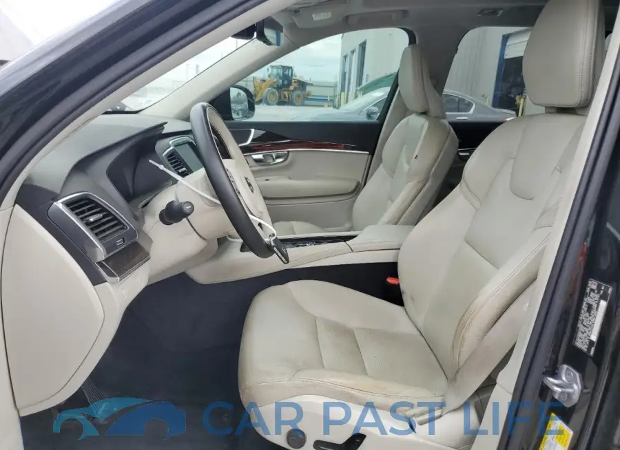 YV4A22PK6K1450358# 7