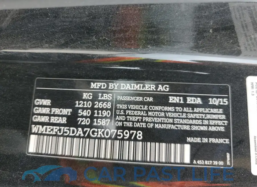 WMEFJ5DA7GK075978# 12