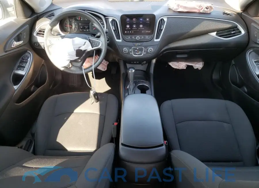 1G1ZC5ST6LF142950# 8