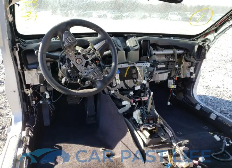 JN1EV7AP7LM208047# 8
