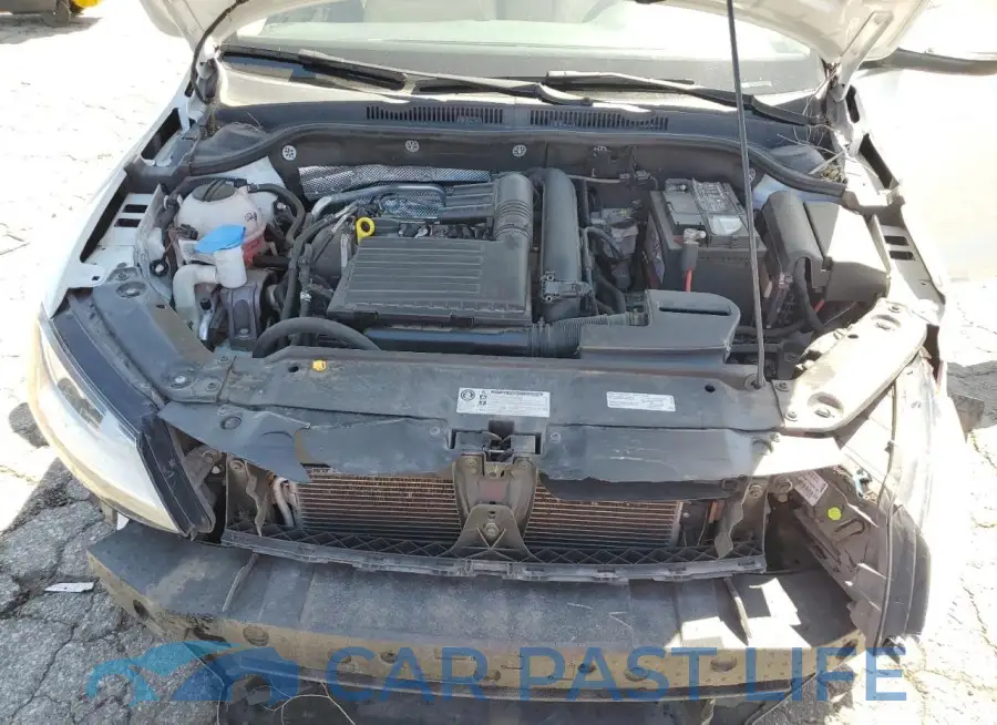 3VWDB7AJ5HM208506# 11
